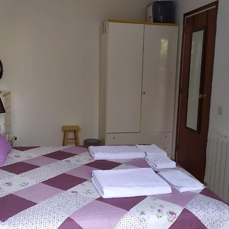 Magnolia, Habitacion Matrimonial Con Bano Uso Privado, En Casa Compartida Apartment Palafrugell Exterior foto