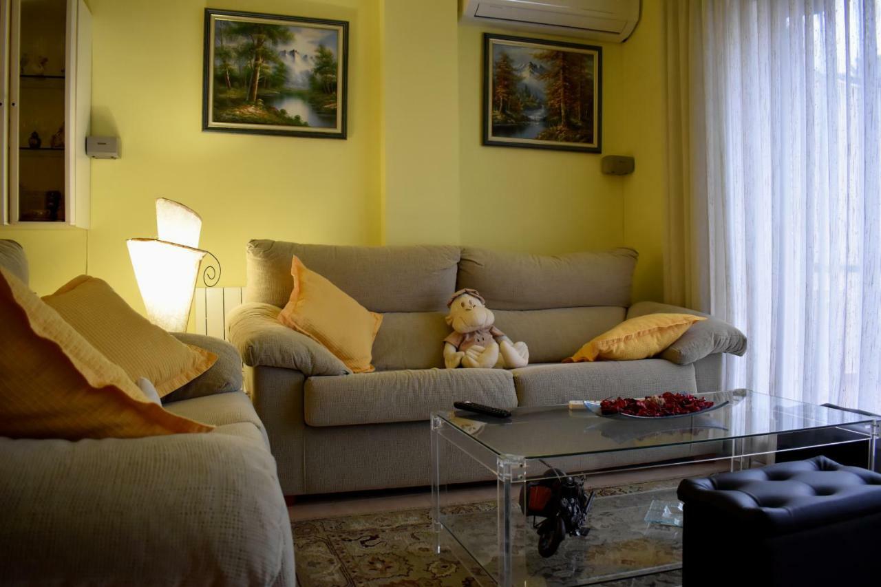 Magnolia, Habitacion Matrimonial Con Bano Uso Privado, En Casa Compartida Apartment Palafrugell Exterior foto